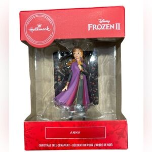 *NIB* Hallmark Disney Frozen II Anna Ornament